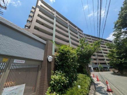 3LDK apartment in Onojo, Fukuoka - Photo 1