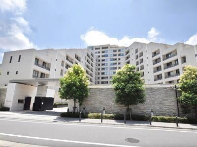 2LDK apartment in Setagaya Ward, Tokyo - Photo 1