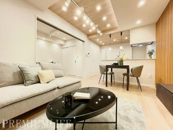 2LDK apartment in Chuo Ward, Tokyo - Photo 1