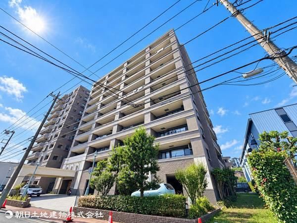 3LDK apartment in Midori Ward, Yokohama, Kanagawa - Photo 1