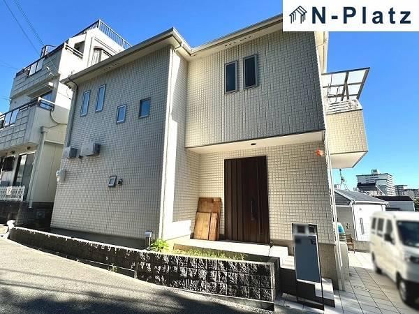 4LDK house in Nagata Ward, Kobe, Hyogo - Photo 1