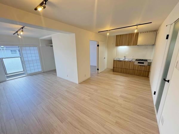 2LDK apartment in Ukyo Ward, Kyoto - Photo 1