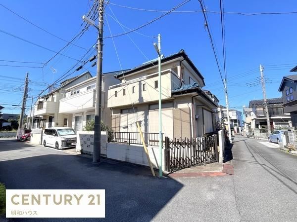 3DK house in Kawagoe, Saitama - Photo 1