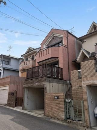 4LDK house in Fushimi Ward, Kyoto - Photo 1