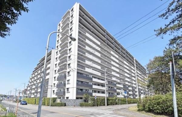 4LDK apartment in Tsukuba, Ibaraki - Photo 1