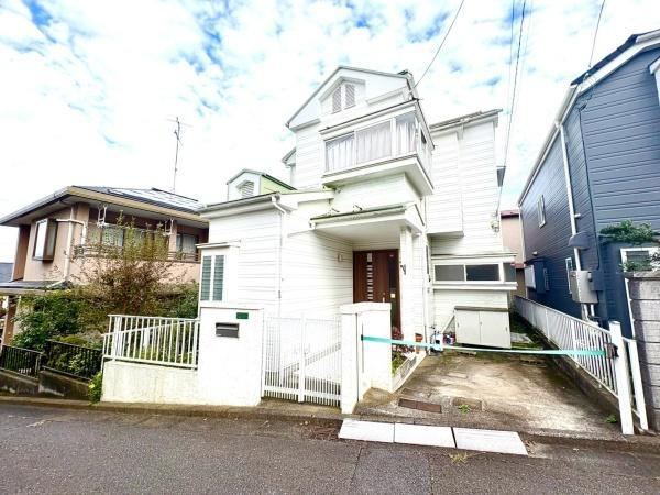 4LDK house in Asahi Ward, Yokohama, Kanagawa - Photo 1