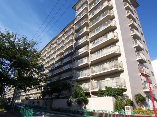 3LDK apartment in Ibaraki, Osaka - Photo 1