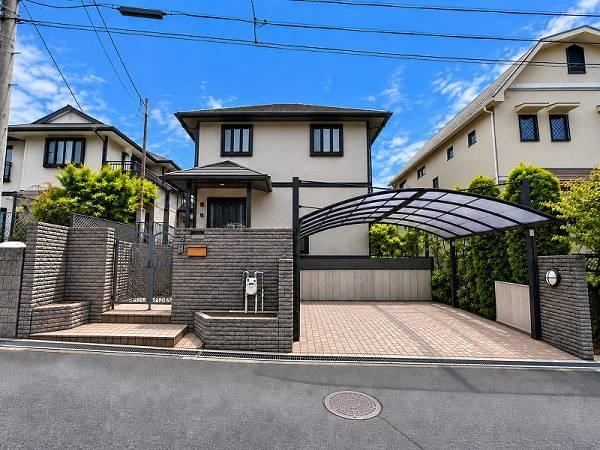 5LDK house in Izumi, Osaka - Photo 1