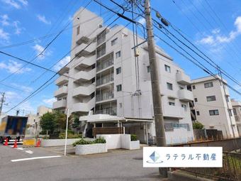 4LDK apartment in Konan