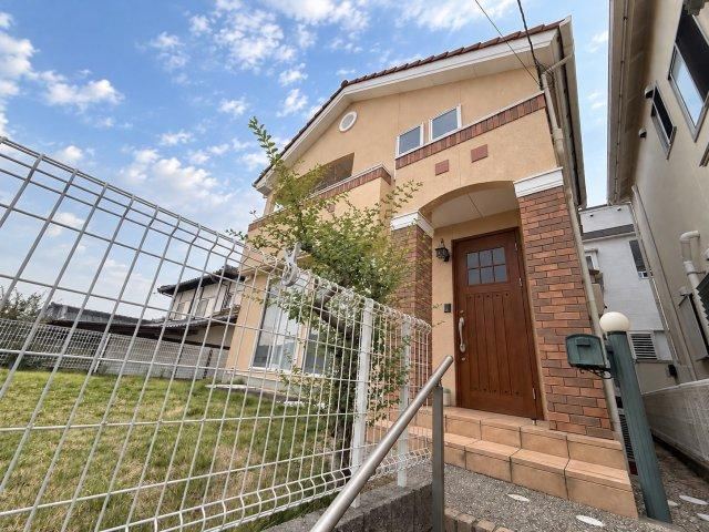4LDK+S house in Asaminami Ward, Hiroshima - Photo 1