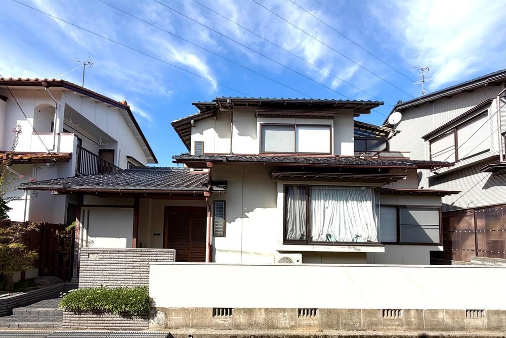 5LDK+S house in Kanazawa, Ishikawa - Photo 1