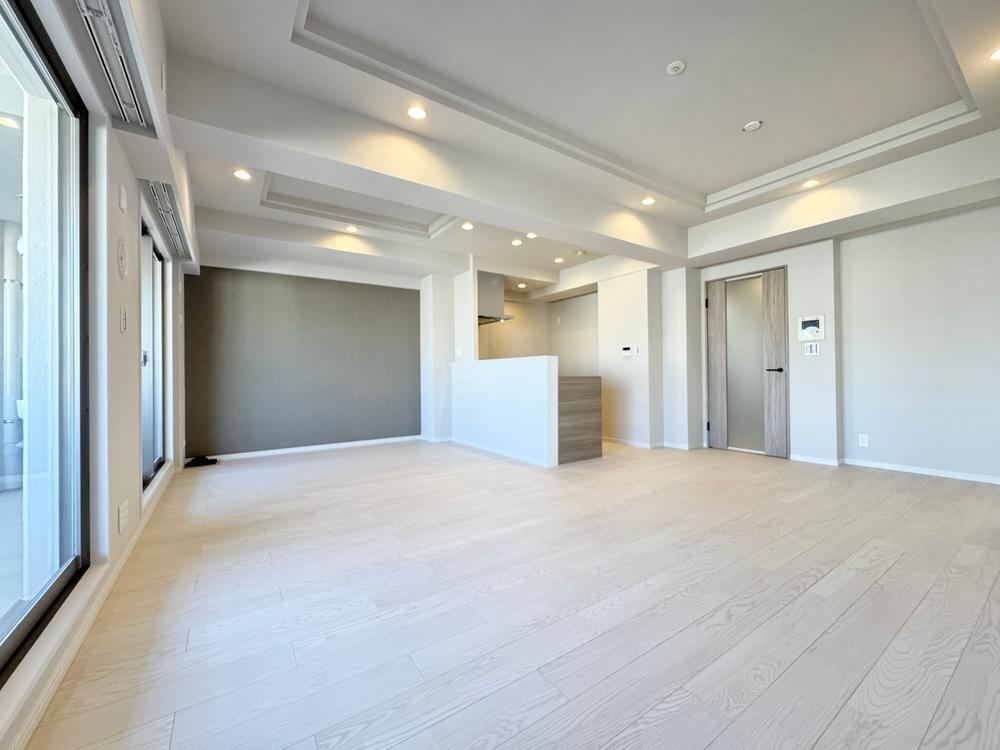 2LDK apartment in Nishi Ward, Osaka - Photo 1