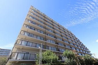 3DK apartment in Kadoma