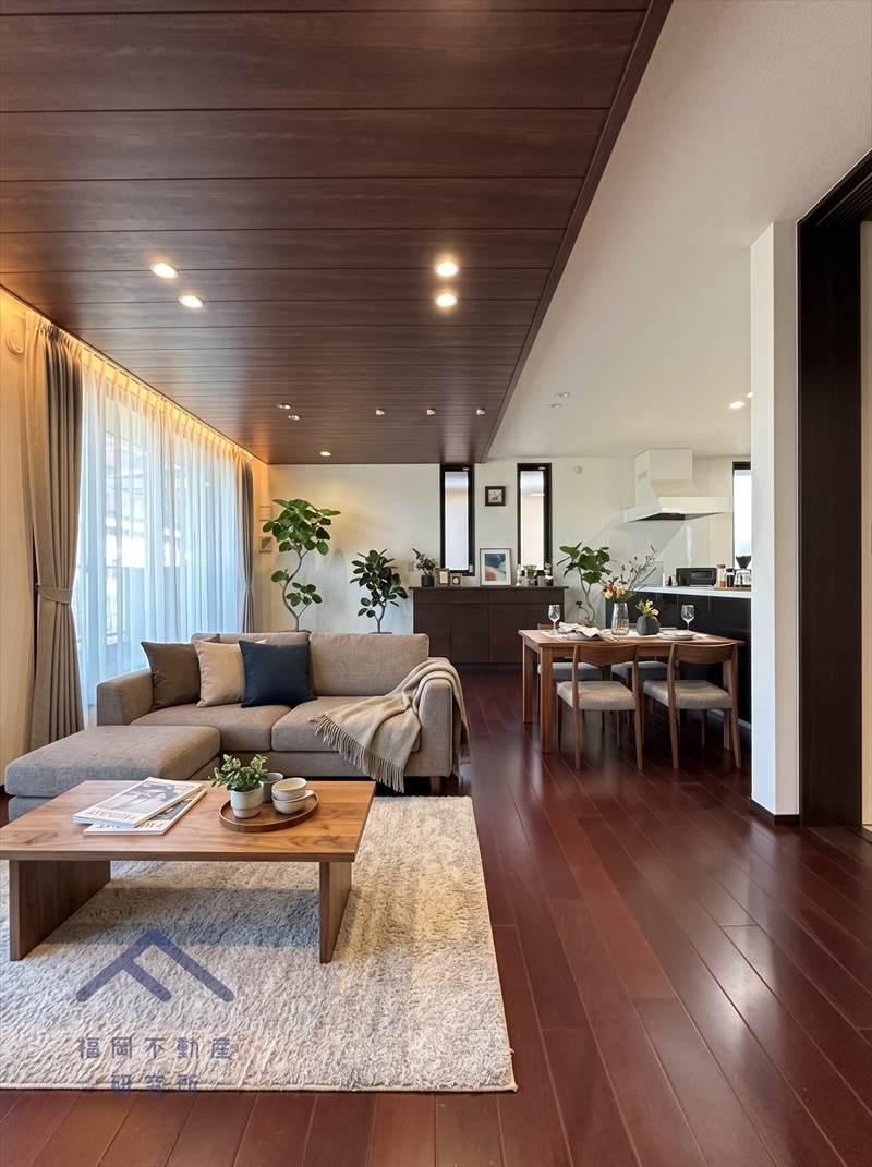 5LDK house in Chikushino, Fukuoka - Photo 1