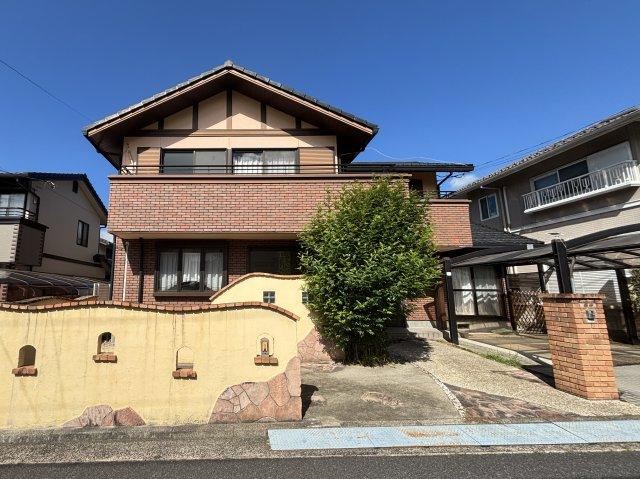 5LDK+S house in Asakita Ward, Hiroshima - Photo 1
