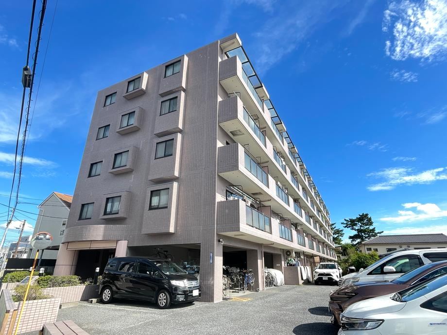 3LDK apartment in Sakura Ward, Saitama - Photo 1