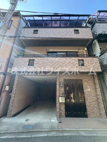 4LDK house in Moriguchi, Osaka - Photo 1
