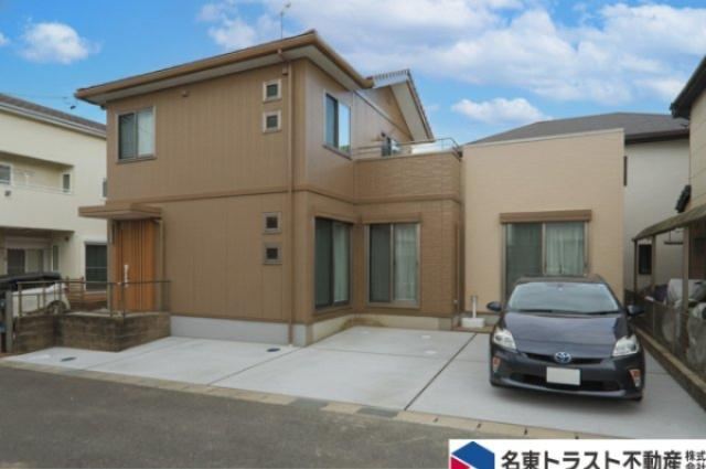 4LDK house in Nisshin, Aichi - Photo 1