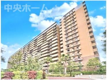 3LDK apartment in Koto Ward, Tokyo - Photo 1