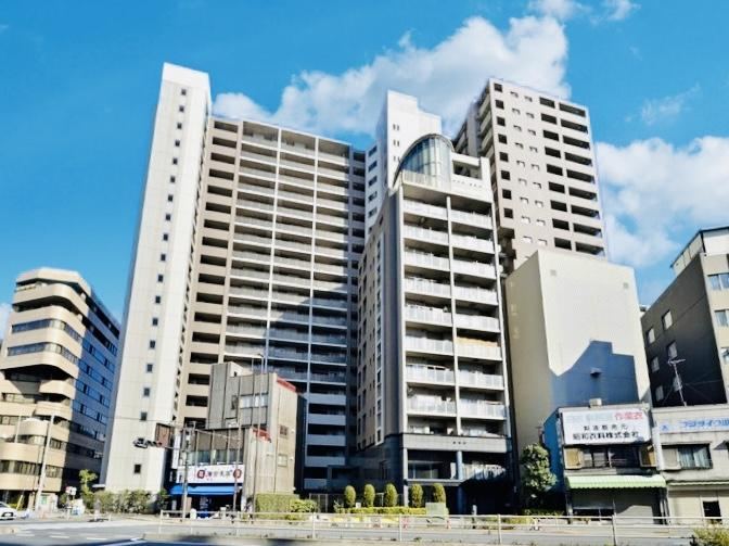 3LDK+S apartment in Taito Ward, Tokyo - Photo 1
