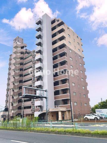 3LDK apartment in Katsushika Ward, Tokyo - Photo 1