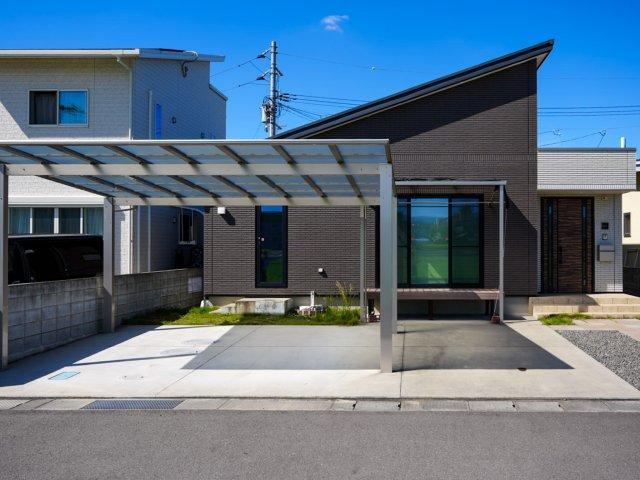 4LDK house in Marugame, Kagawa - Photo 1