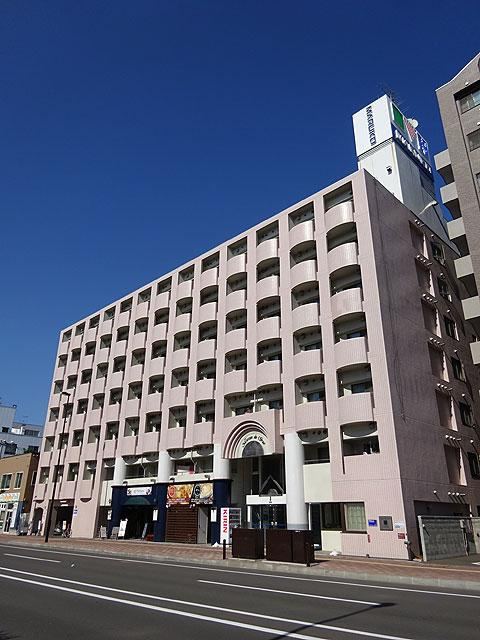 studio apartment in Kita Ward, Sapporo, Hokkaido - Photo 1