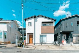 4LDK house in Higashi Ward