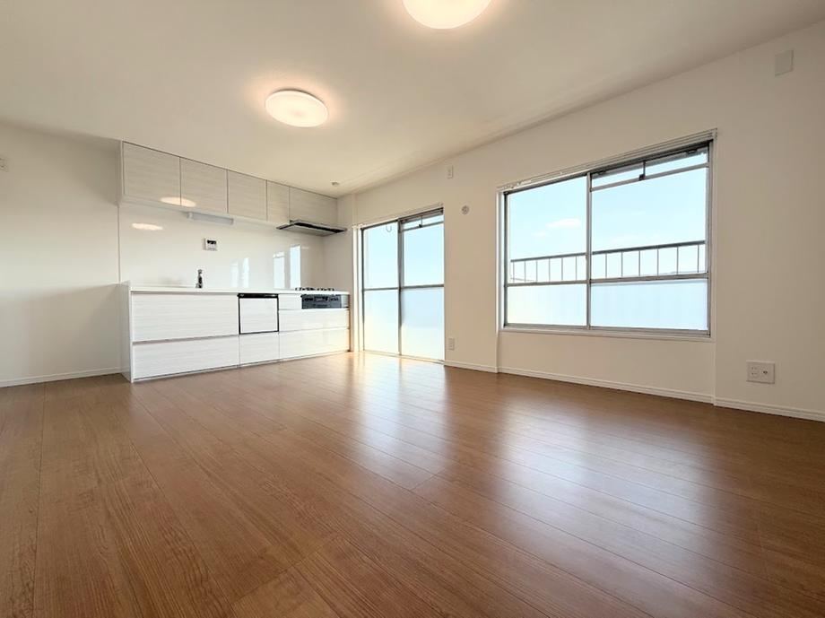 2LDK apartment in Asao Ward, Kawasaki, Kanagawa - Photo 1