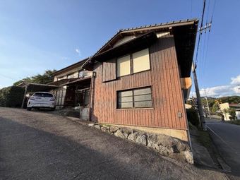 9DK house in Ayauta District