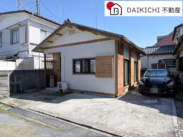 2LDK house in Gyoda, Saitama - Photo 1