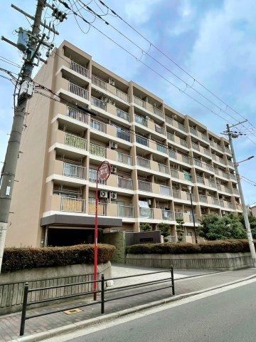 4DK apartment in Joto Ward, Osaka - Photo 1