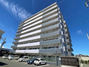 3LDK apartment in Iwata