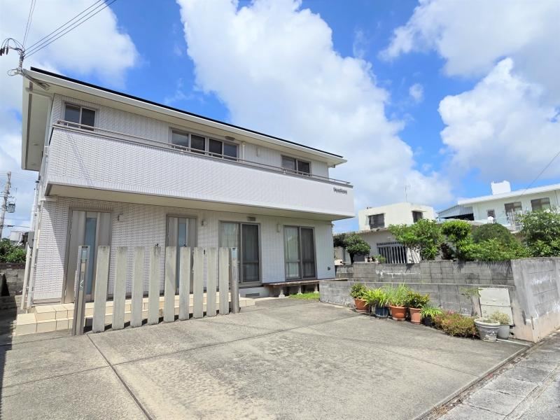 2LDK house in Yaese, Shimajiri District, Okinawa - Photo 1