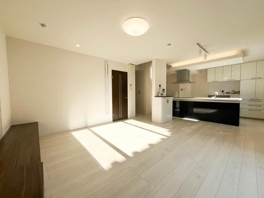 2LDK+2S house in Musashino, Tokyo - Photo 1
