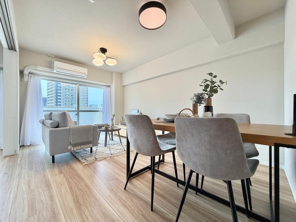 2LDK apartment in Kita Ward, Osaka - Photo 1