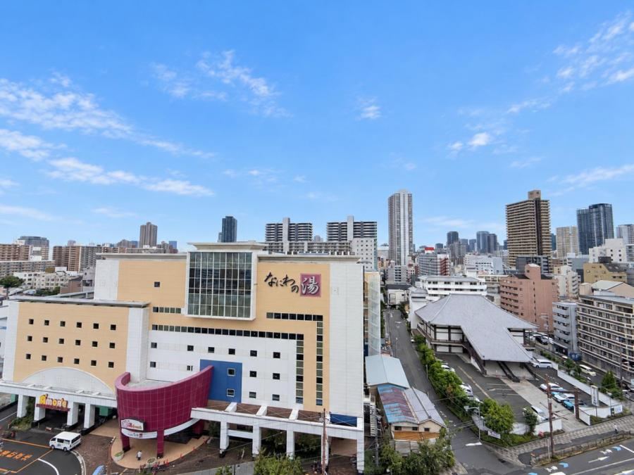 3LDK apartment in Kita Ward, Osaka - Photo 1
