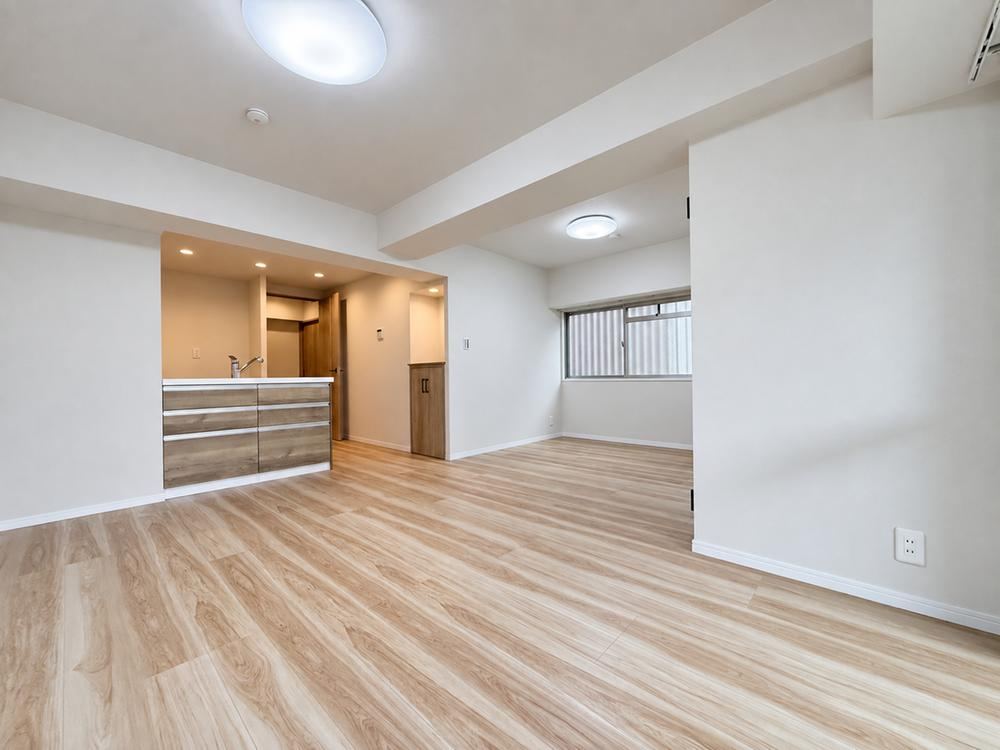 3LDK apartment in Chuo Ward, Osaka - Photo 1
