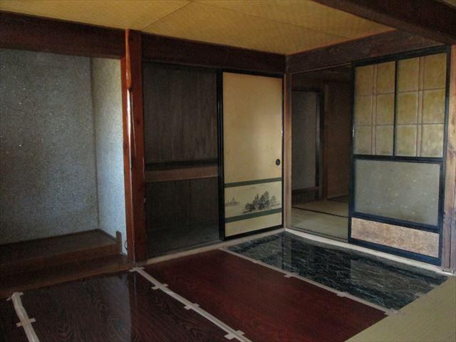 9DK house in Ina, Nagano - photo 4