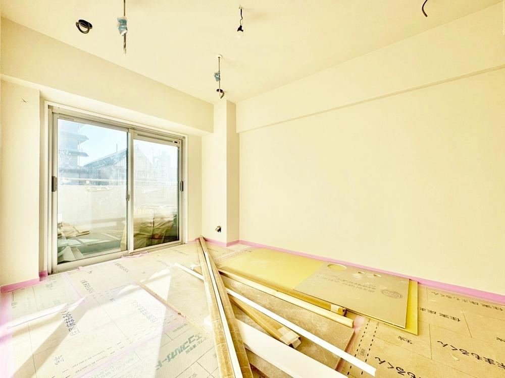2LDK+S apartment in Soka, Saitama - Photo 1