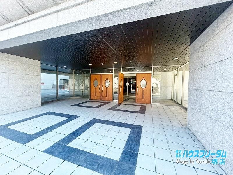 2LDK+S apartment in Sakai Ward, Sakai, Osaka - Photo 1