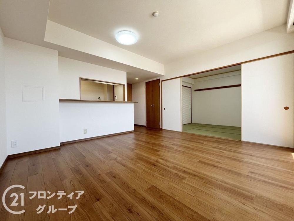 3LDK apartment in Amagasaki, Hyogo - Photo 1