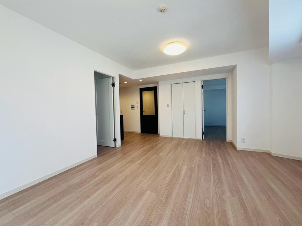 2LDK apartment in Bunkyo Ward, Tokyo - Photo 1