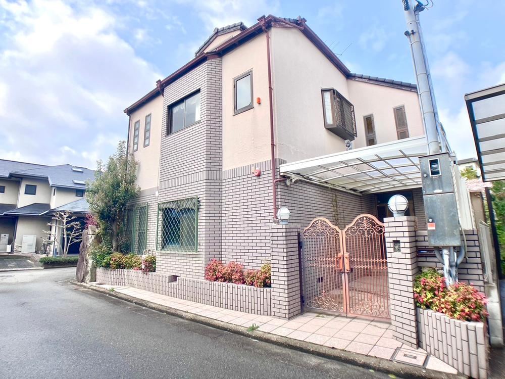 6LDK+S house in Akashi, Hyogo - Photo 1