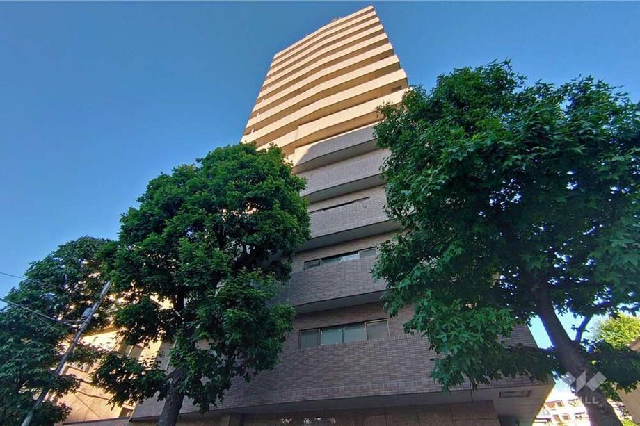 2LDK apartment in Shibuya Ward, Tokyo - Photo 1