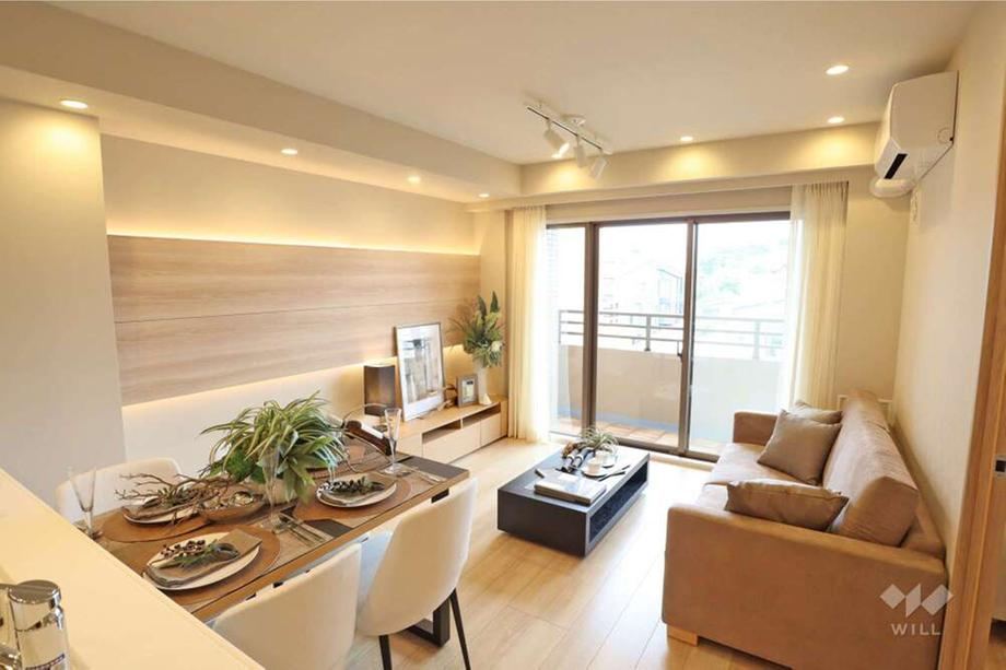 2LDK apartment in Meguro Ward, Tokyo - Photo 1