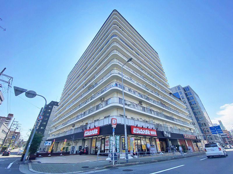 1LDK apartment in Yodogawa Ward, Osaka - Photo 1