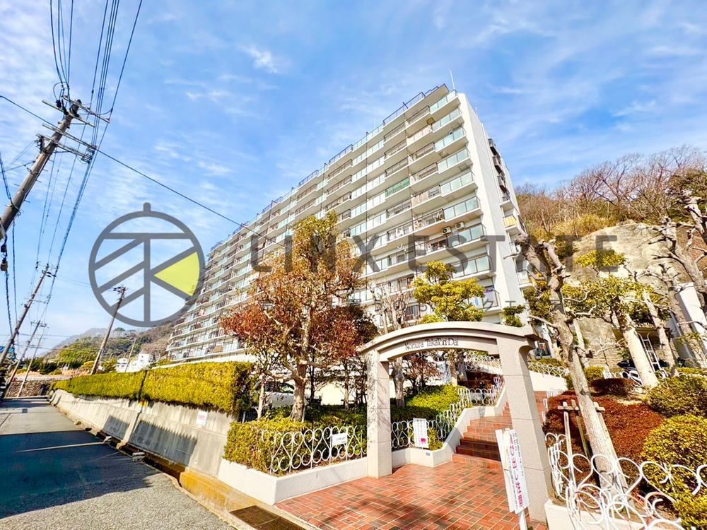 3LDK apartment in Nagata Ward, Kobe, Hyogo - Photo 1