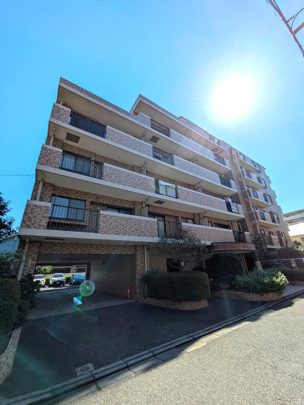 3LDK apartment in Nishitokyo, Tokyo - Photo 1