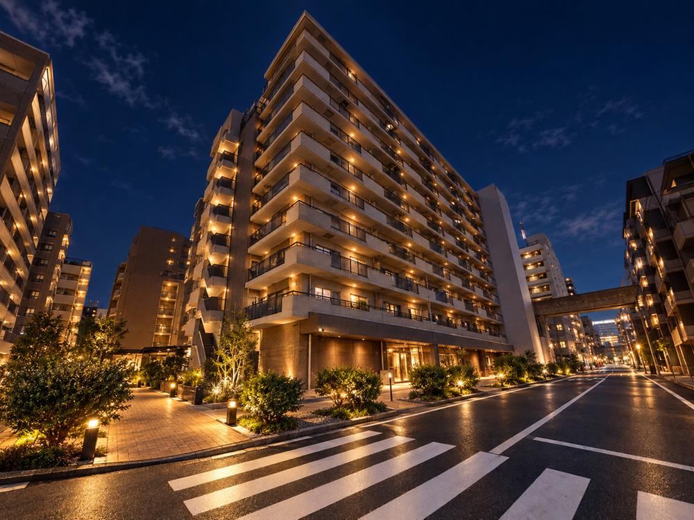 2LDK apartment in Tsurumi Ward, Yokohama, Kanagawa - Photo 1